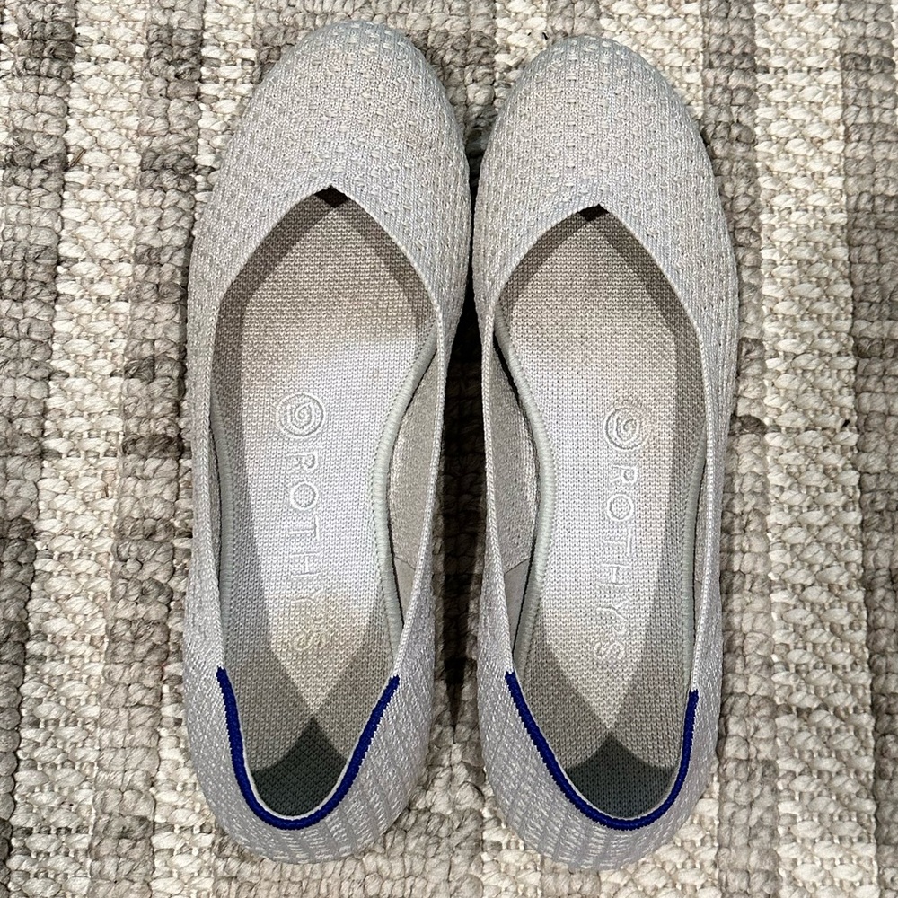 Rothy’s Flat Salt Honeycomb. Retired. Like new! Size 7.5
